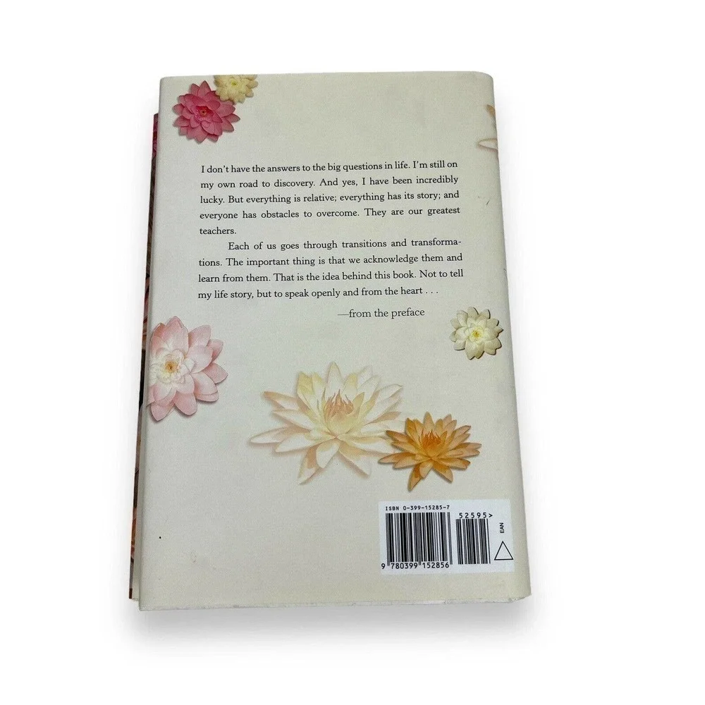 A Lotus Grows in the Mud by Goldie Hawn (2005, Hardcover)